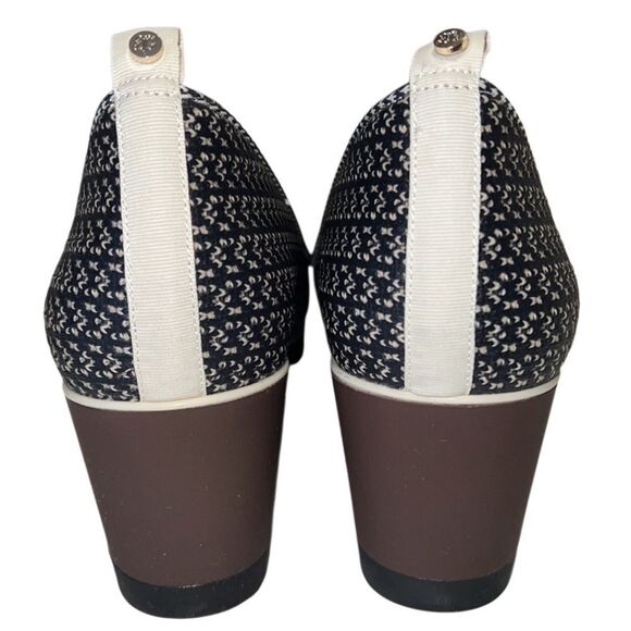 Betabrand Blue All Weather Almond Closed Toe Wedges Slip On Shoe Size 7 - Picture 7 of 10